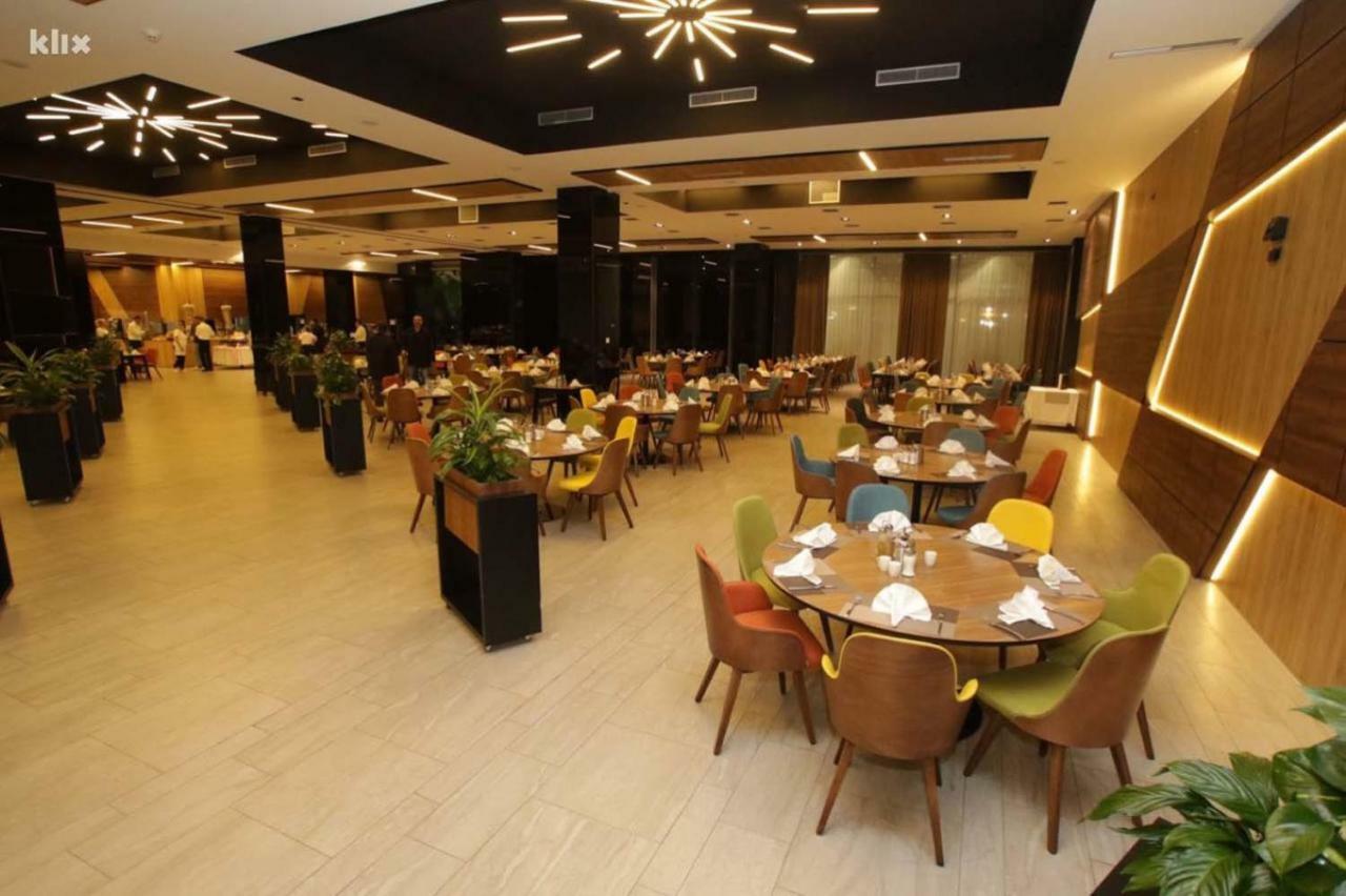 Hotel Hills Sarajevo Congress & Thermal Spa Resort Ilidža Luaran gambar The interior of the restaurant